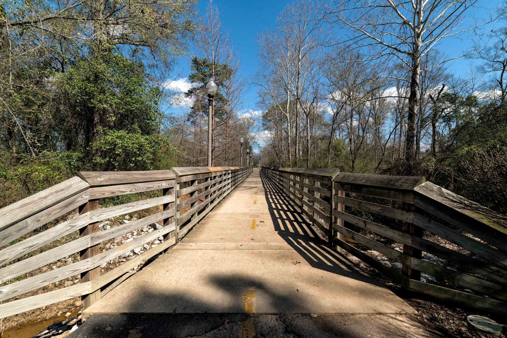 riverfront village Tuscaloosa apartments near university of alabama trail bridge